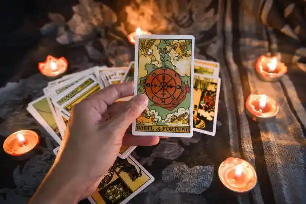 tarot cards Aquebogue